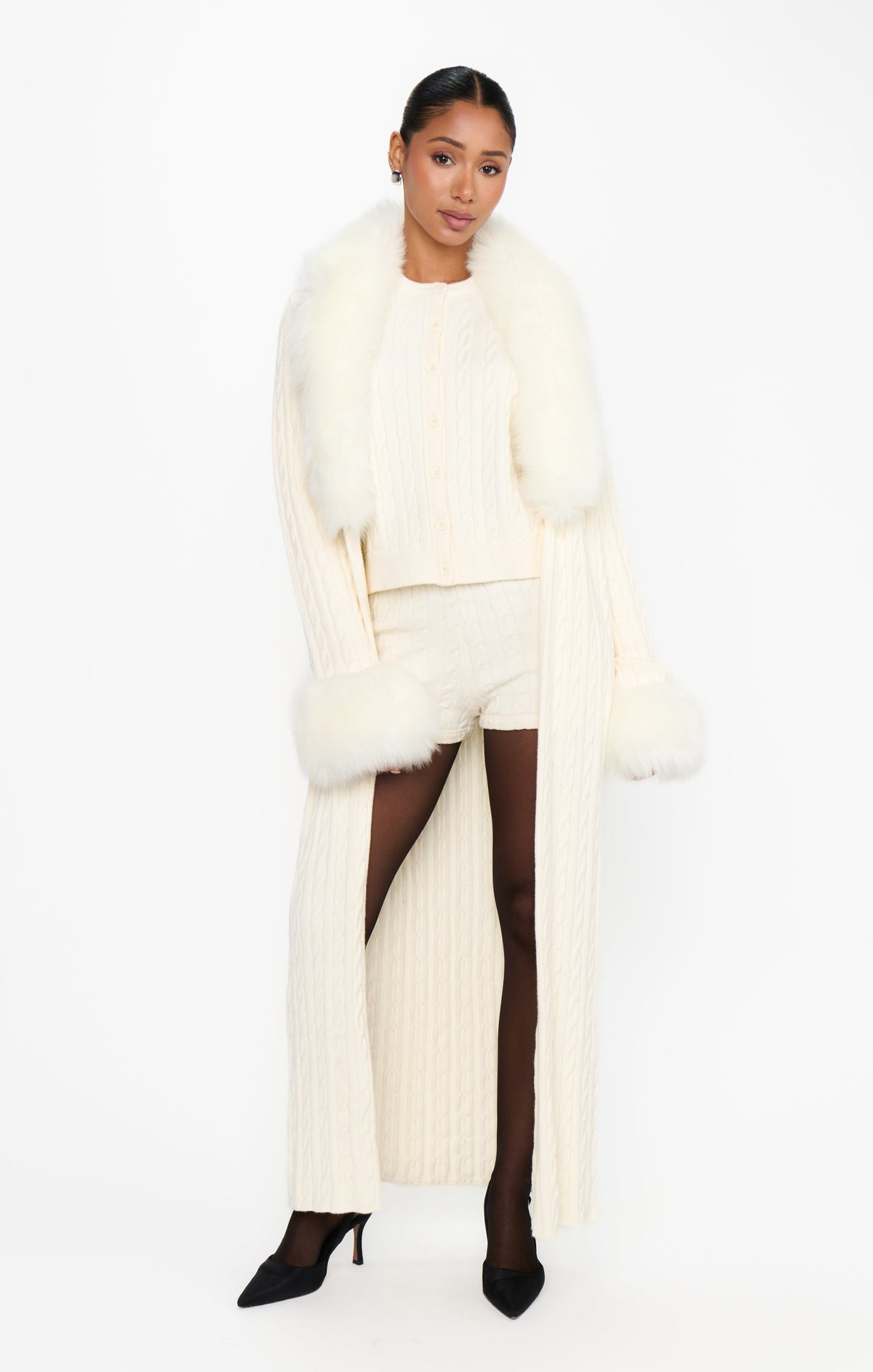 Throw on Cardigan ~ Snow Cable Knit