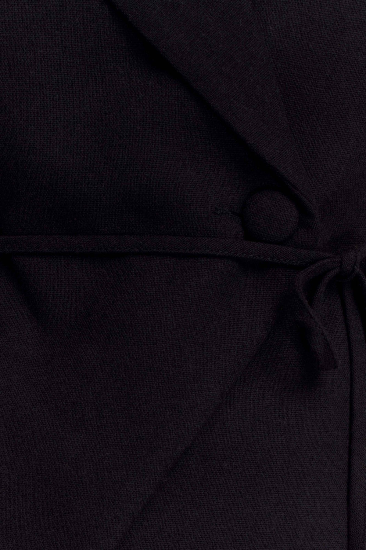 Andina Shortsleeve Linen Top Black