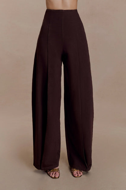 Beatrix High Rise Denim Jeans Chocolate