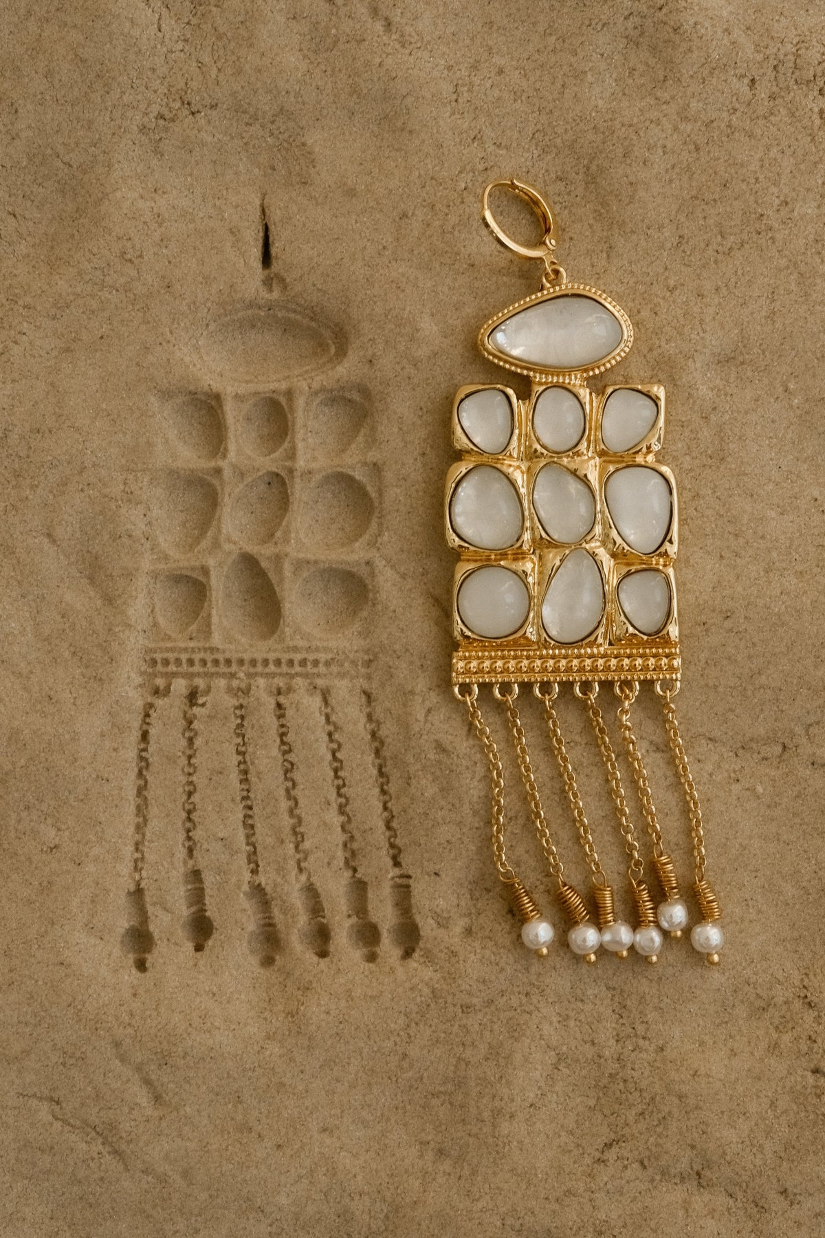 Annika Horizontal Resin Drop Earrings Gold