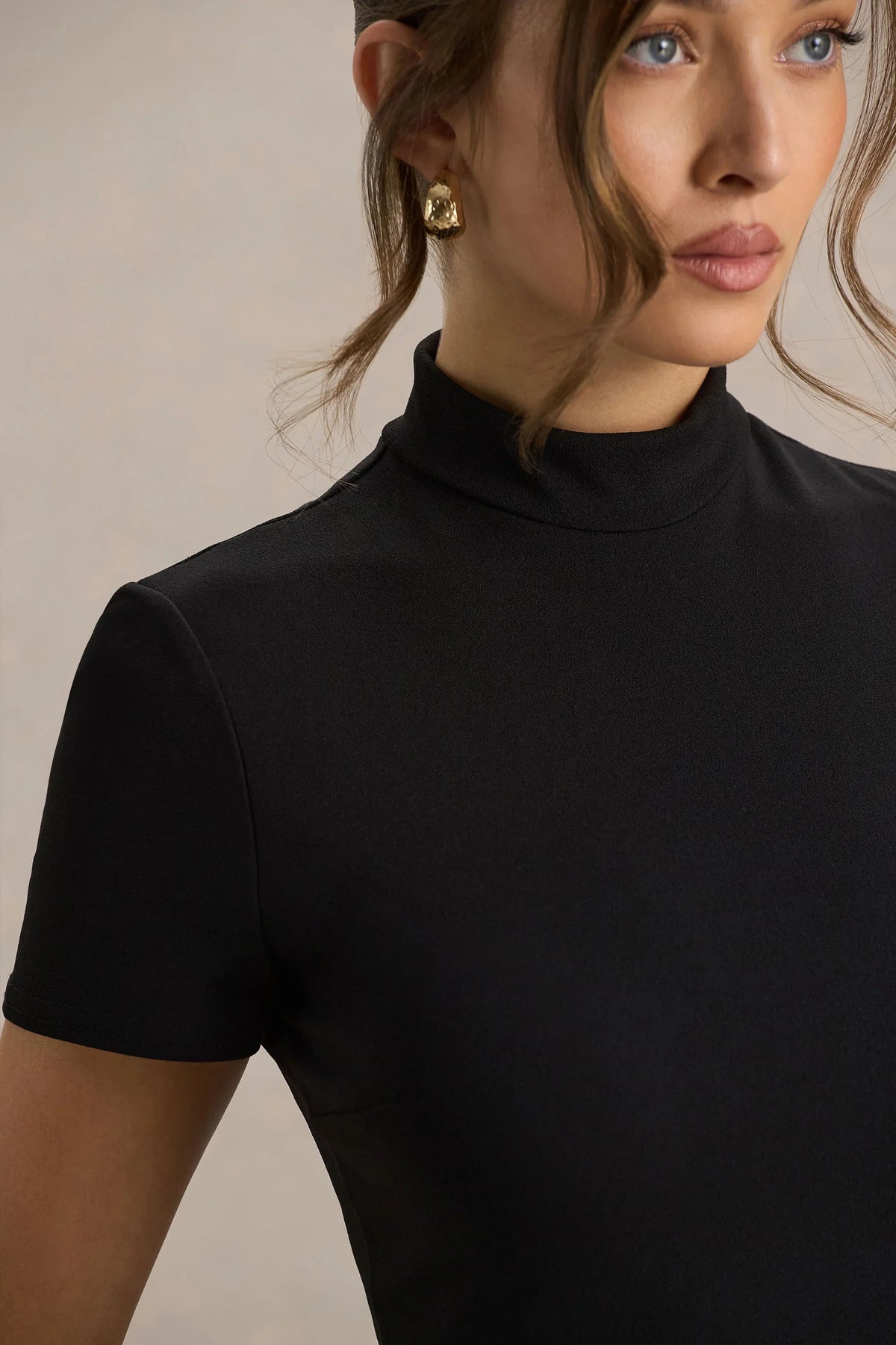 Bellona Black High Neck High Low Midi Dress