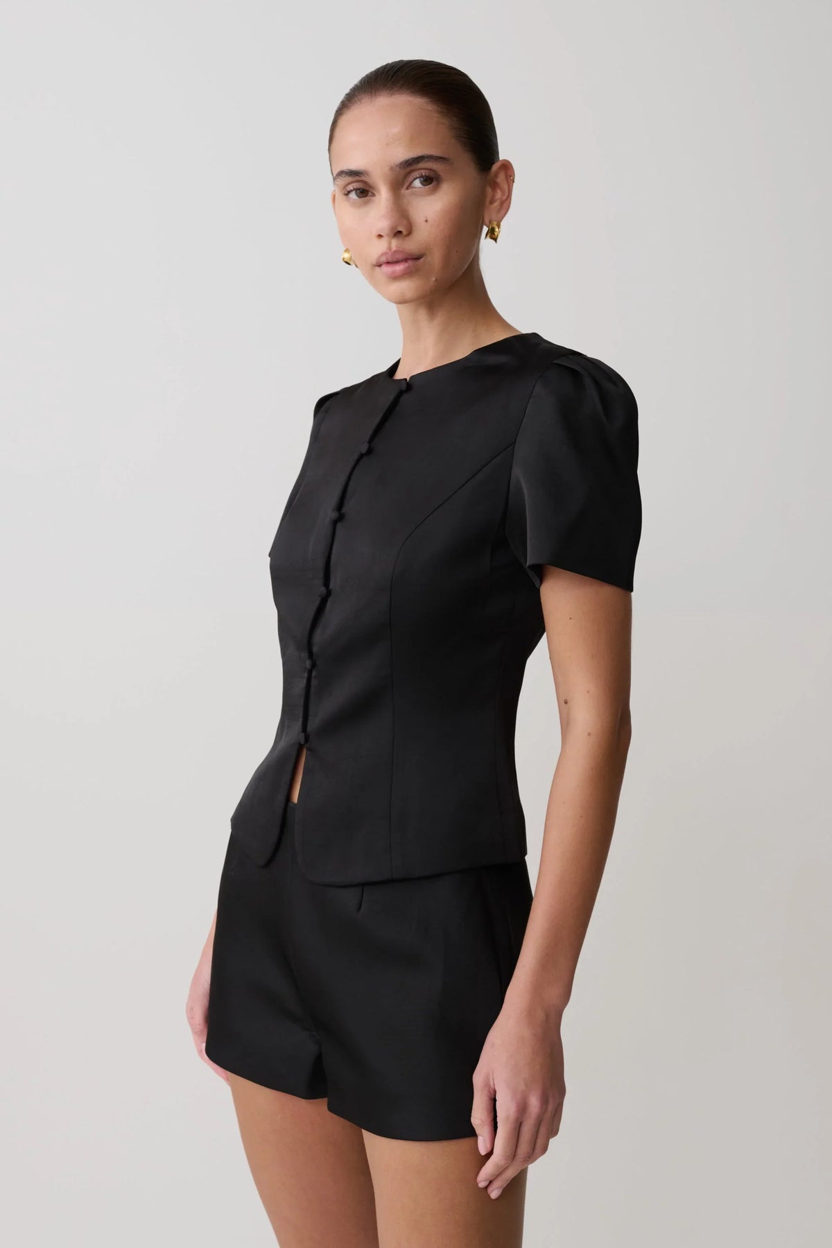 Anne Short Sleeve Satin Top Black