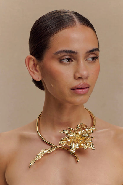 Allona Floral Choker Gold
