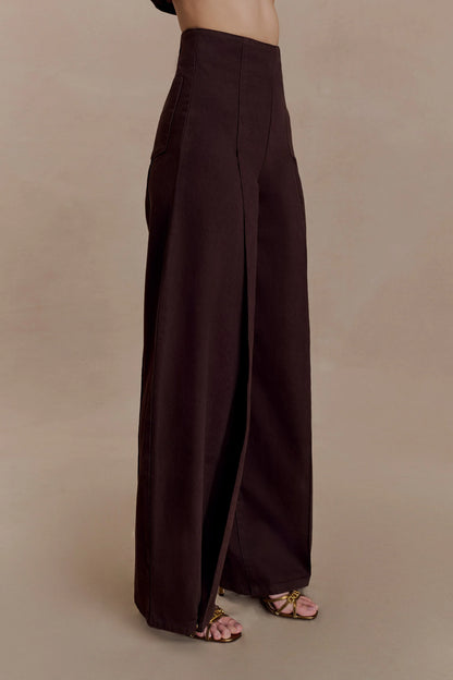 Beatrix High Rise Denim Jeans Chocolate