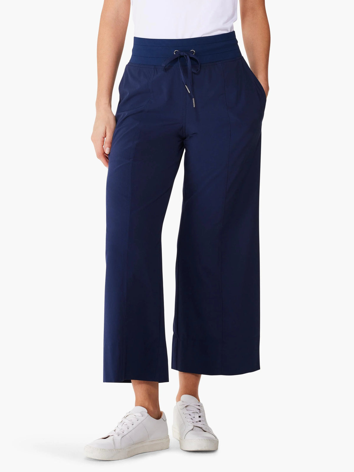 Tech Stretch Wide Leg Crop Pant