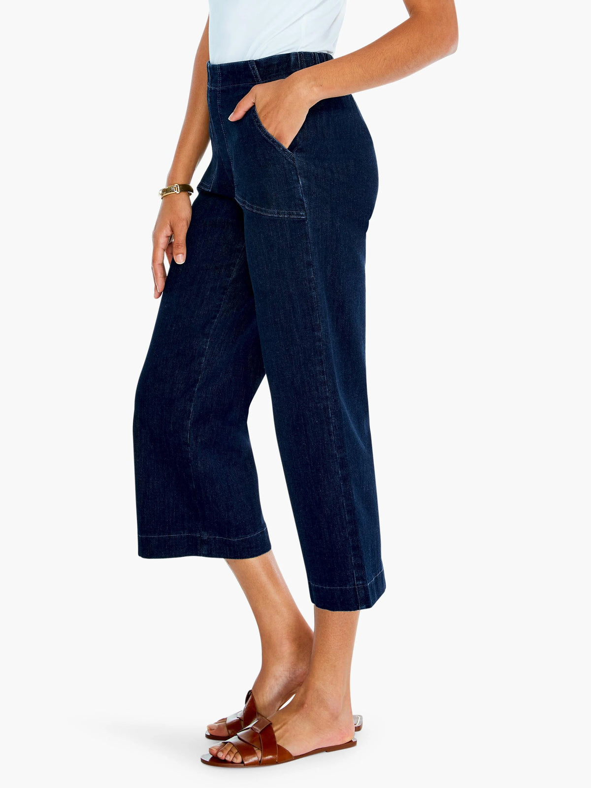 All Day Wide-Leg Crop Jean