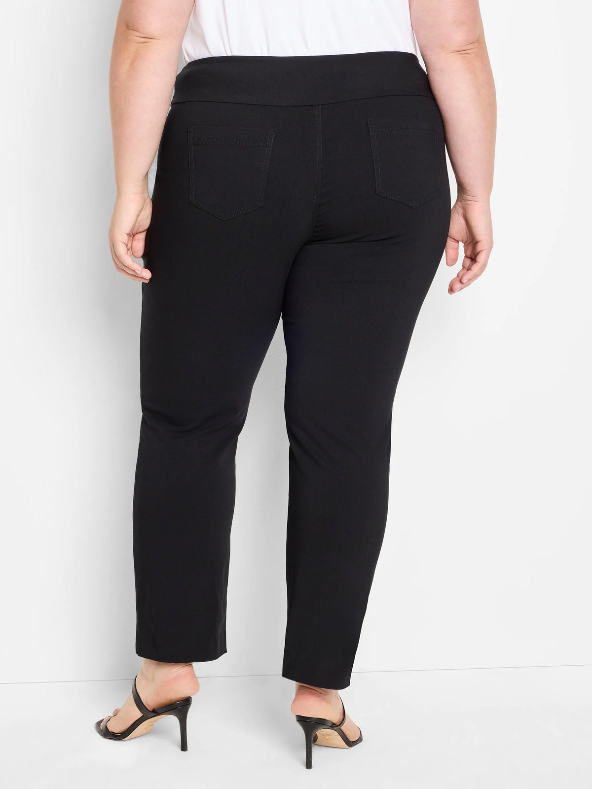 Wonderstretch Pocket Straight Leg Pant