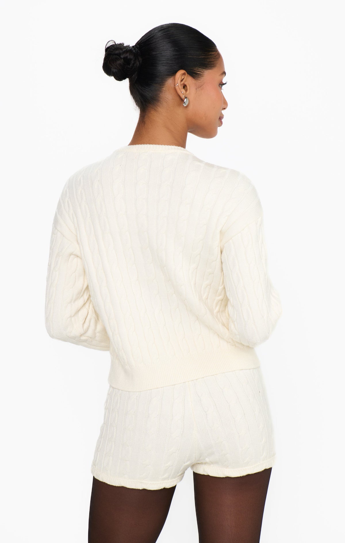 Throw On Shorts ~ Snow Cable Knit