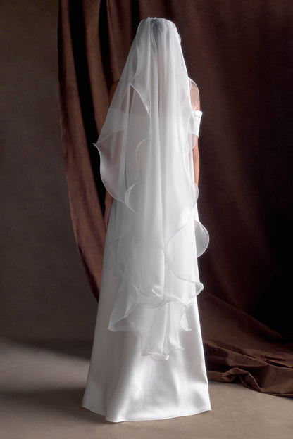 Asteria Draped Chiffon Veil Ivory