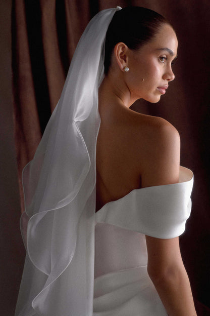 Asteria Draped Chiffon Veil Ivory