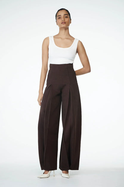 Beatrix High Rise Denim Jeans Chocolate