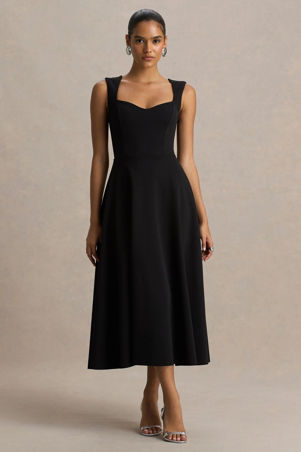 Andromeda Black Sweetheart Neck Midi Dress