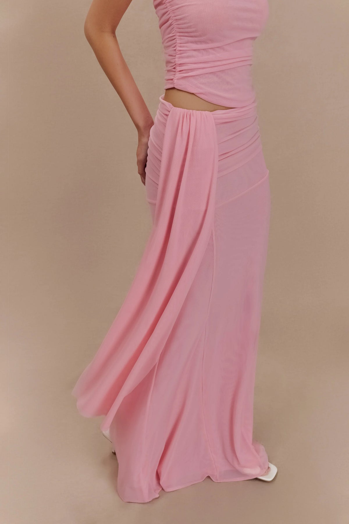 Arna Mesh Maxi Skirt Candy Pink