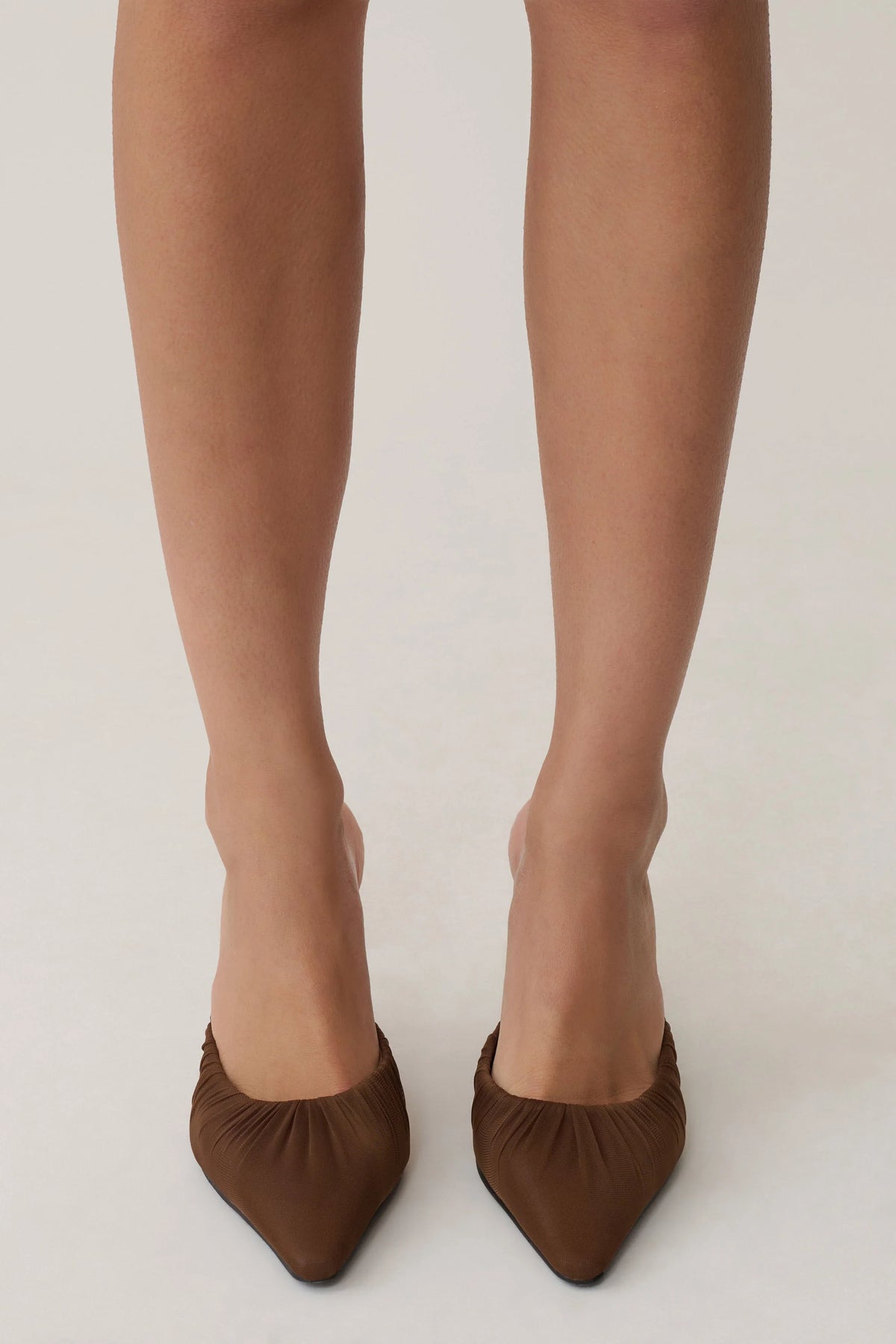 Bao Mesh Pointed Heel Chocolate