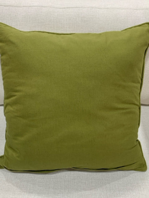 GREEN FERN LEAVES PILLOW