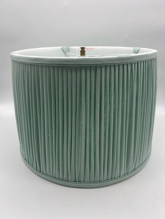 HIVE LAMP SHADE PLEATED MINT GREEN