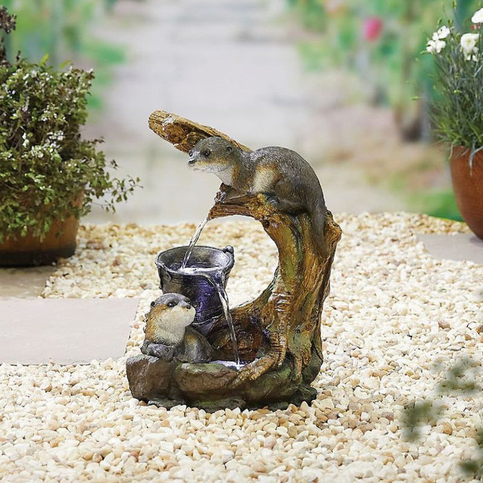 Kelkay Easy Fountain Playing Otters Element