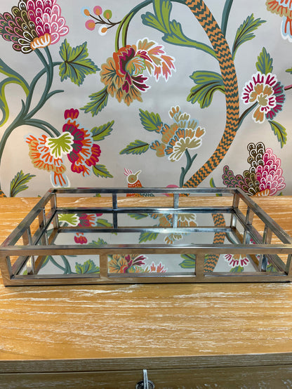 MIRRORED VANITY TRAY CHROME FRAME