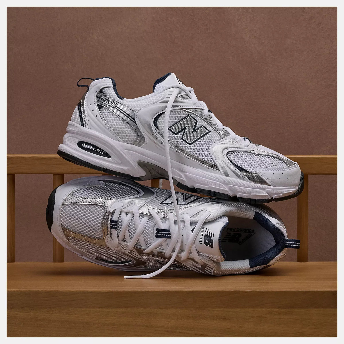 Women's New Balance MR530
