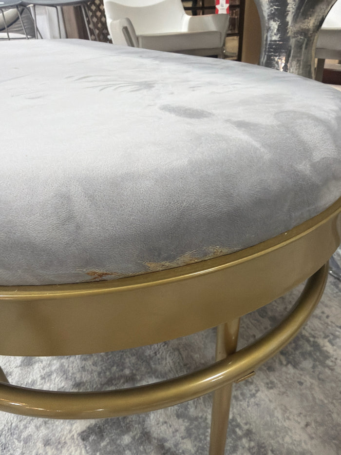 PER CONDITION OVAL BENCH GREY VELVET & GOLD TONE METAL