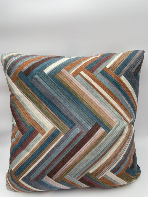 PILLOW MULTI-COLOR CHEVRON PATTERN