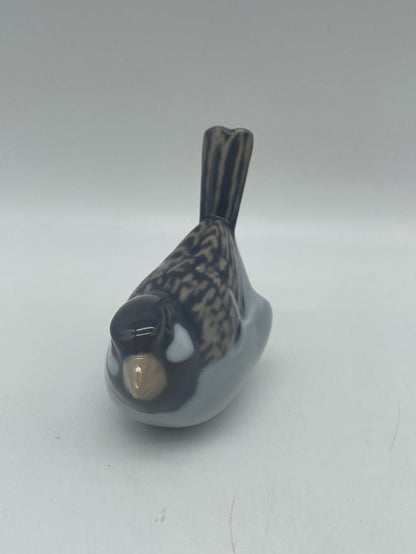 PORCELAIN SPARROW BIRD
