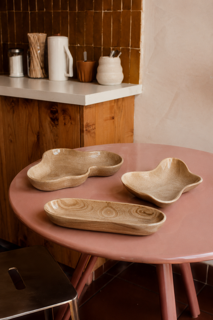 organic-shaped onyx stone serving trays