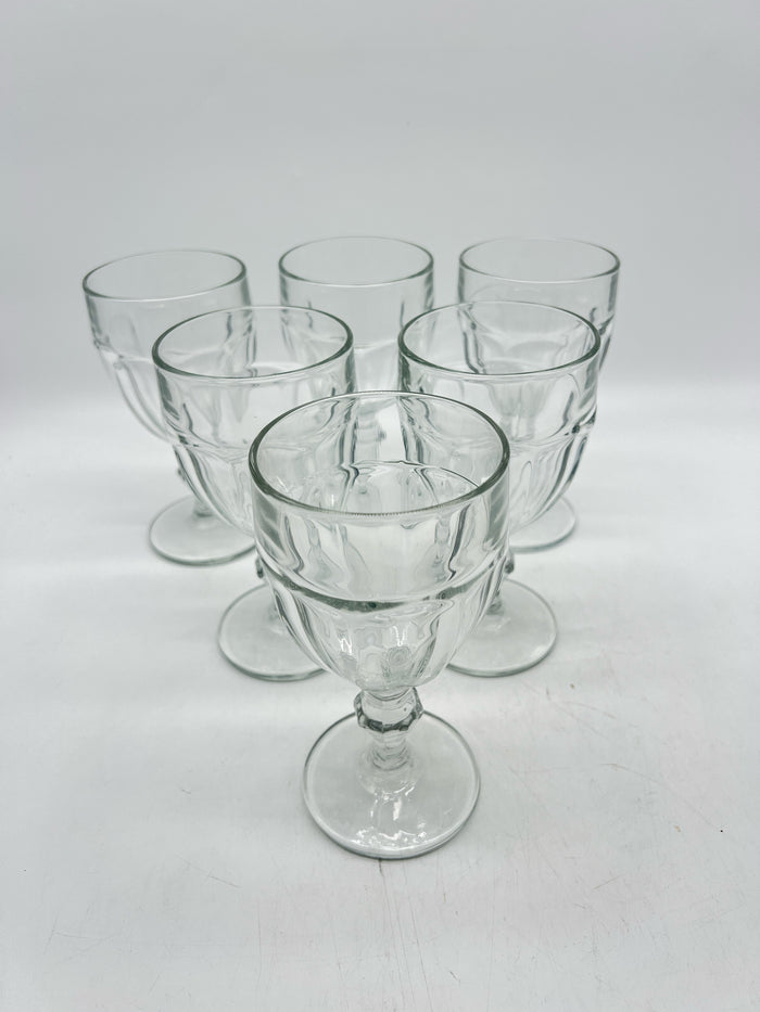 SET OF 6 GLASS GOBLETS