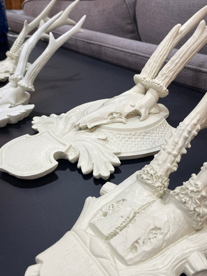 SUZANNE KASLER 4 PIECE WALL PLAQUE SET DEER SKULL AND ANTLERS
